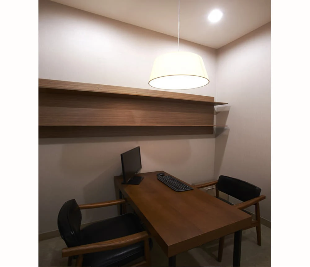 empty image