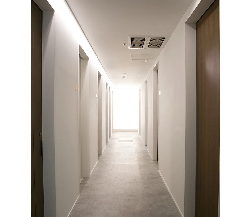empty image