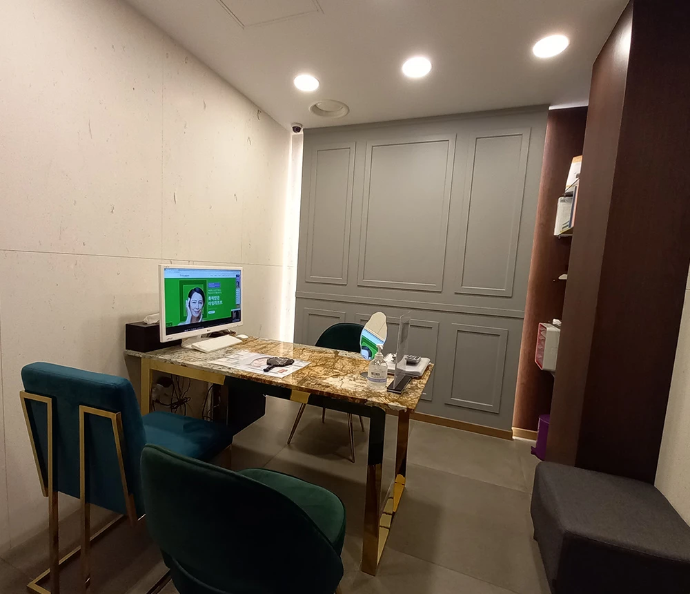 empty image