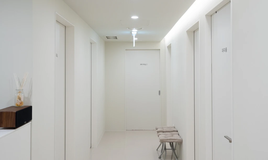 empty image