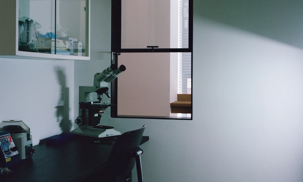 empty image
