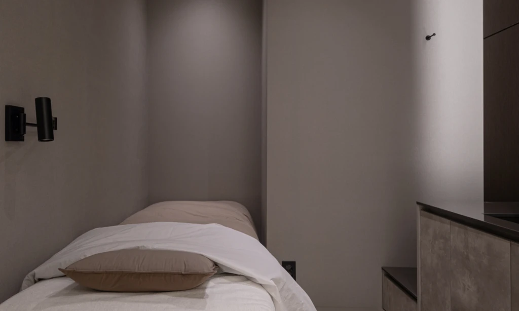 empty image