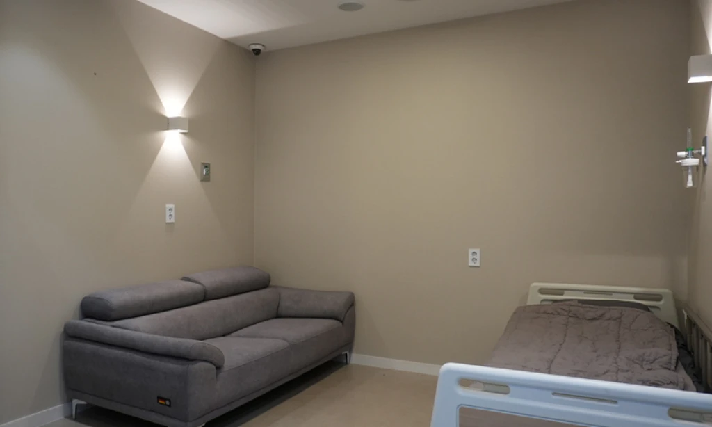 empty image