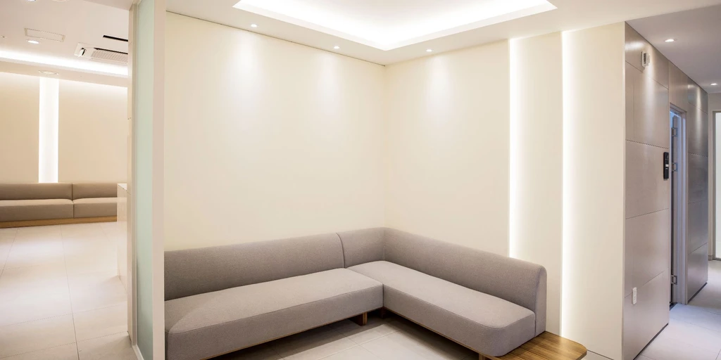 empty image