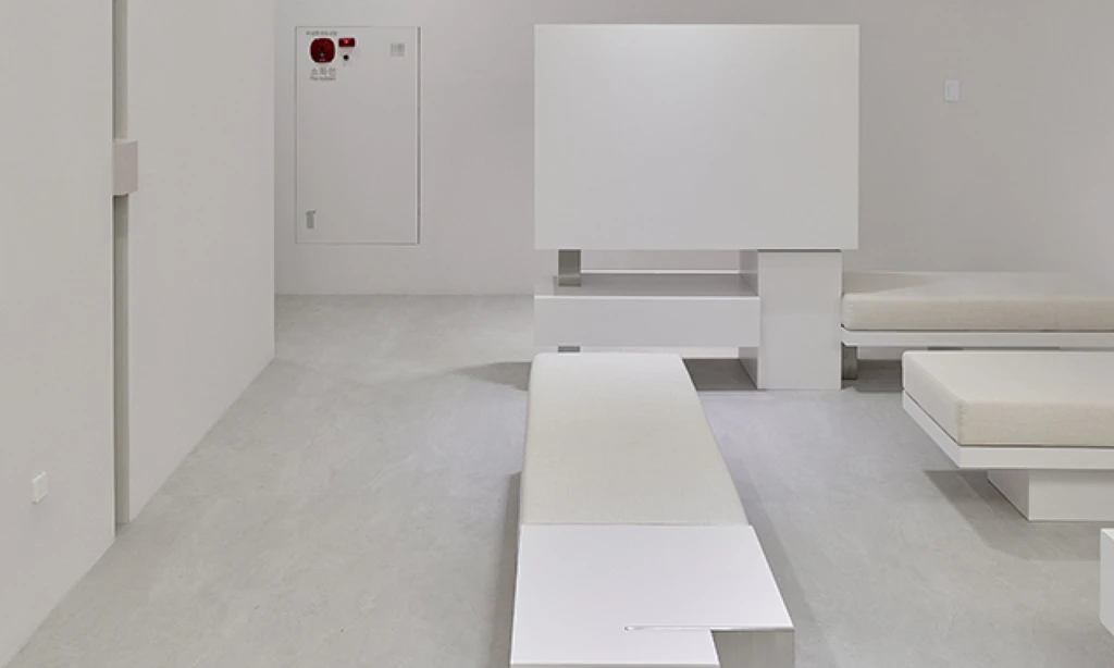 empty image