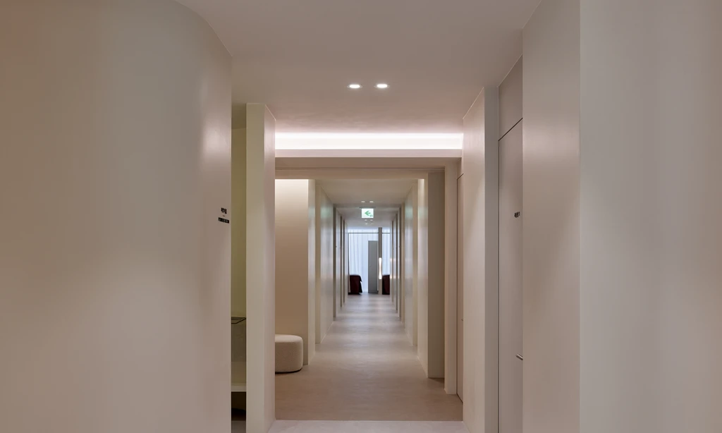empty image